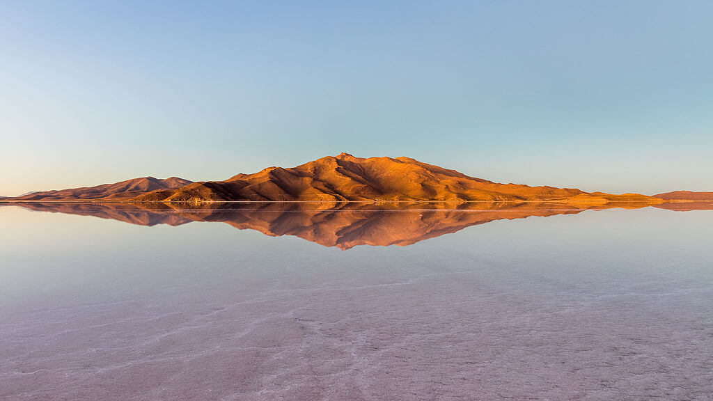 Salar De Uyuni: Isla Incahuasi (Bolivia) | LAC Geo